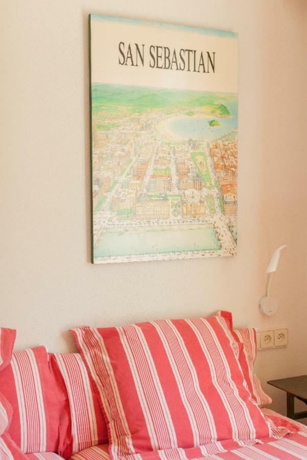 Ondarreta Beach & Terrace Apartment Сан Себастиан Екстериор снимка